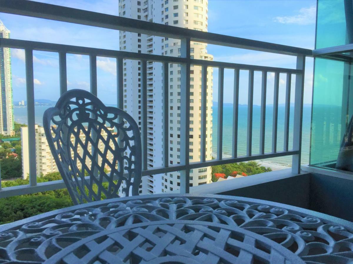 Cosy Lumpini Beachfront One Bedroom Jomtein Jomtien Beach Exterior foto