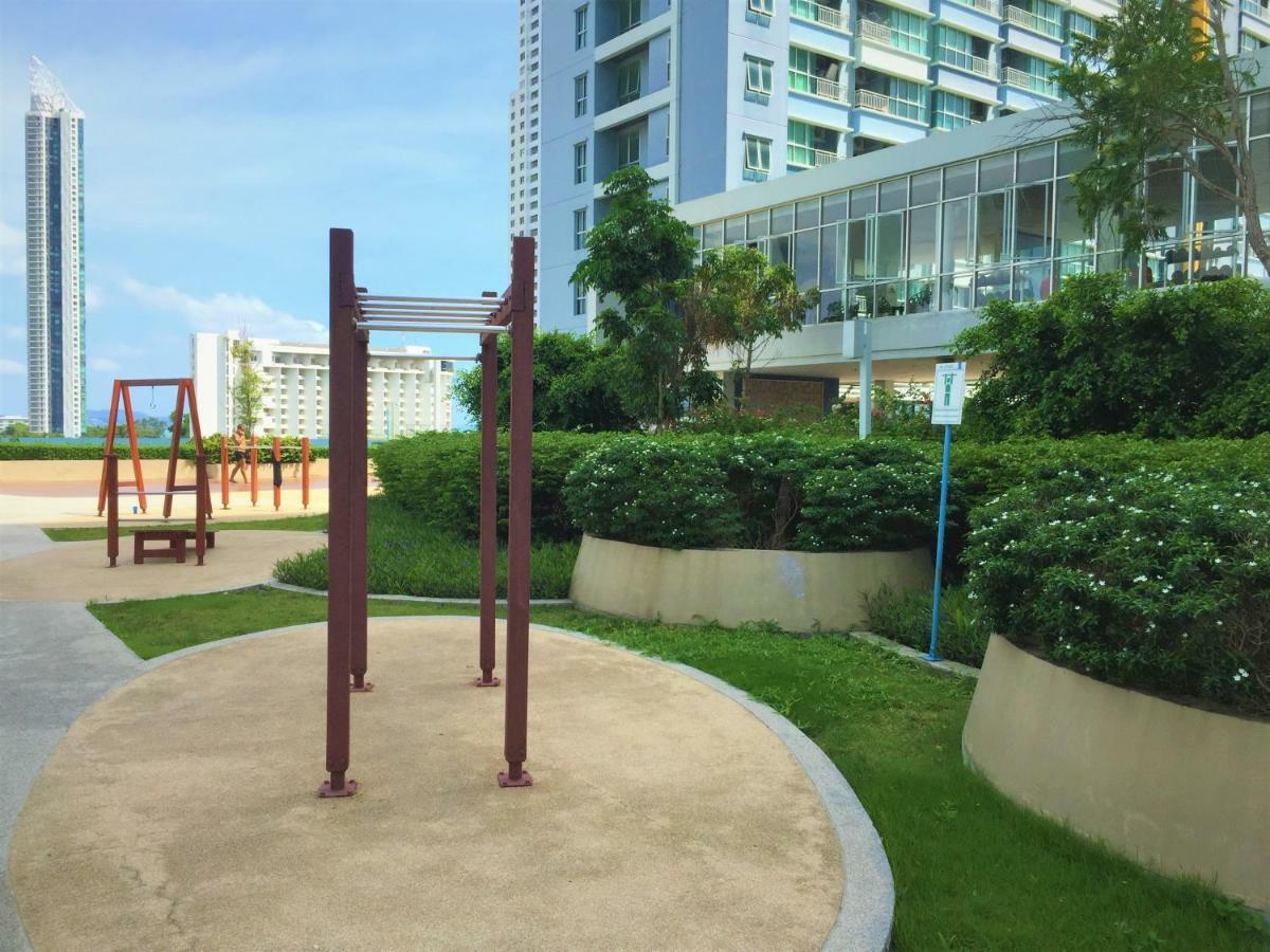 Cosy Lumpini Beachfront One Bedroom Jomtein Jomtien Beach Exterior foto